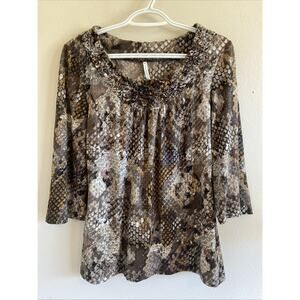 Passports Brown Snakeskin Snake Print Ruffle Neck Shirt Top Blouse Womens Medium